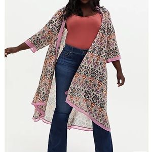 Torrid Light Pink Medallion Chiffon Hi-Lo Kimono Cardigan Size 2 Multicolor